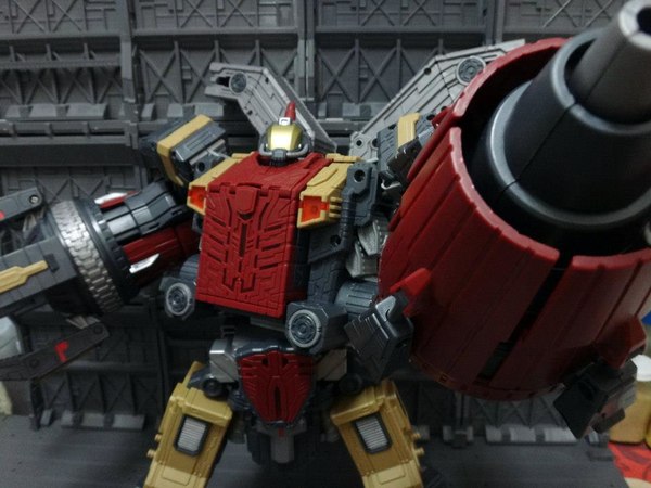 Planet X PX 01 Genesis WFC Omega Supreme Action Figure Image  (11 of 50)